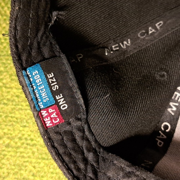 Eminem hat - Picture 4 of 8